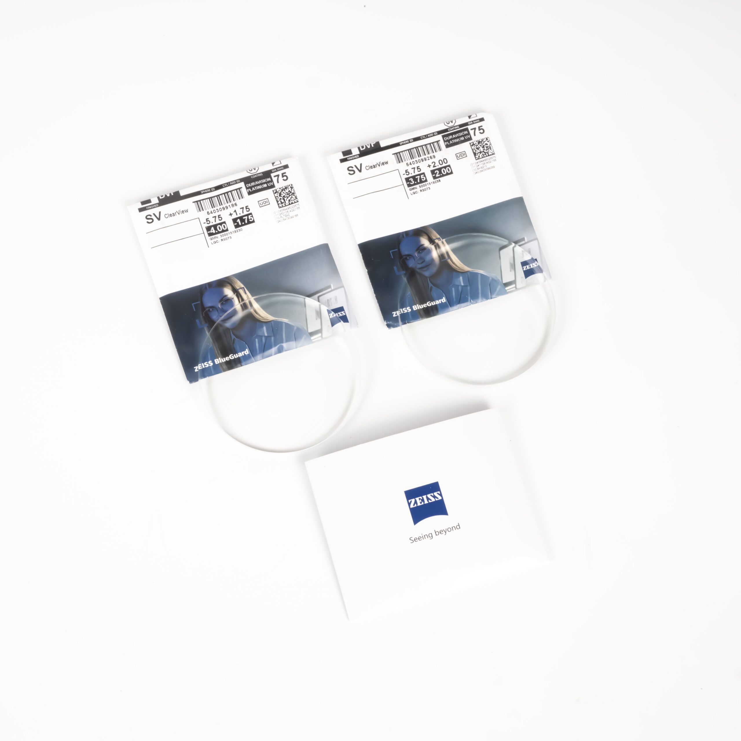 Tròng kính Đổi Màu ZEISS