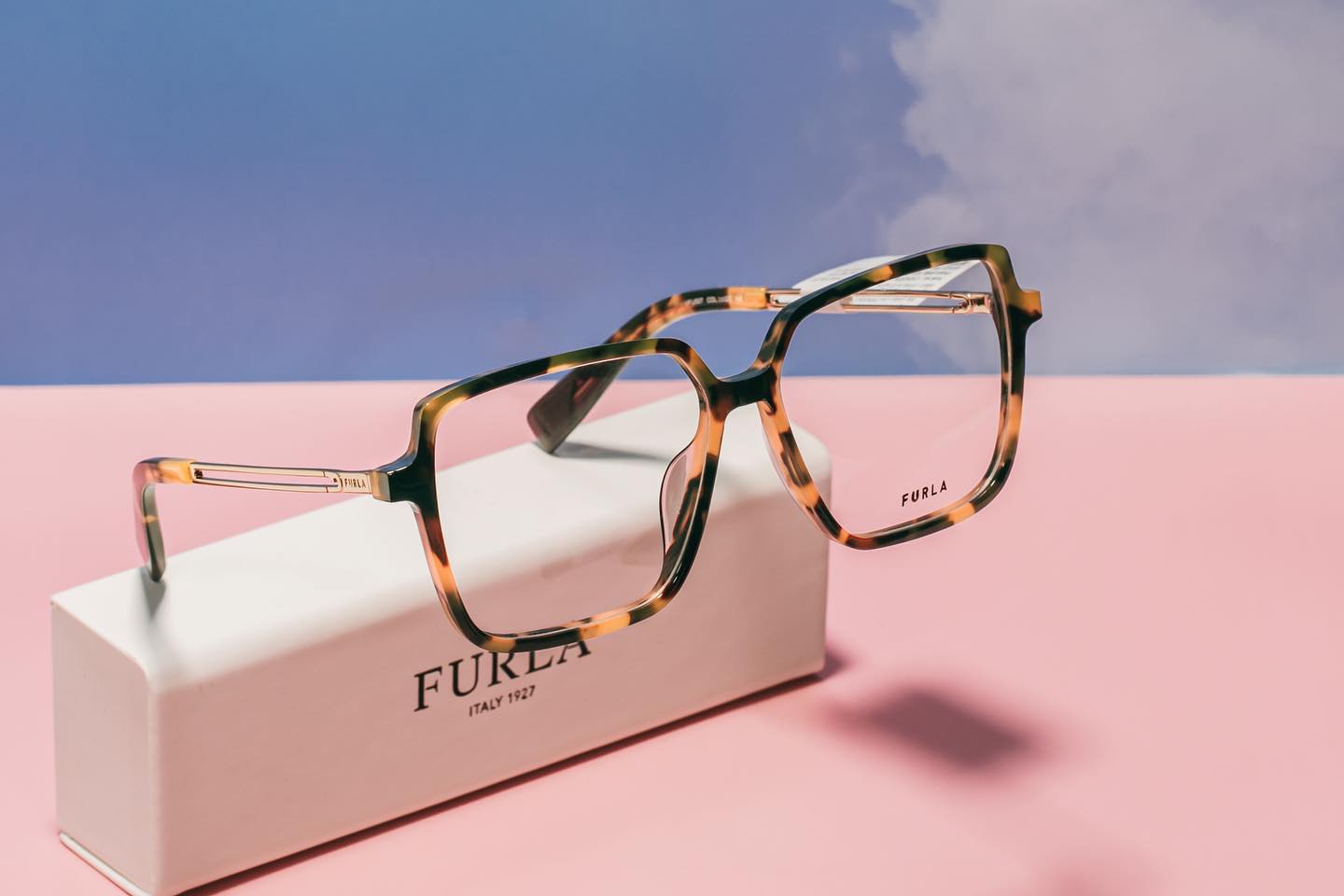 kính Furla hợp dáng mặt