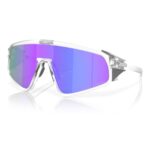 Oakley 0OO9404 Latch Panel