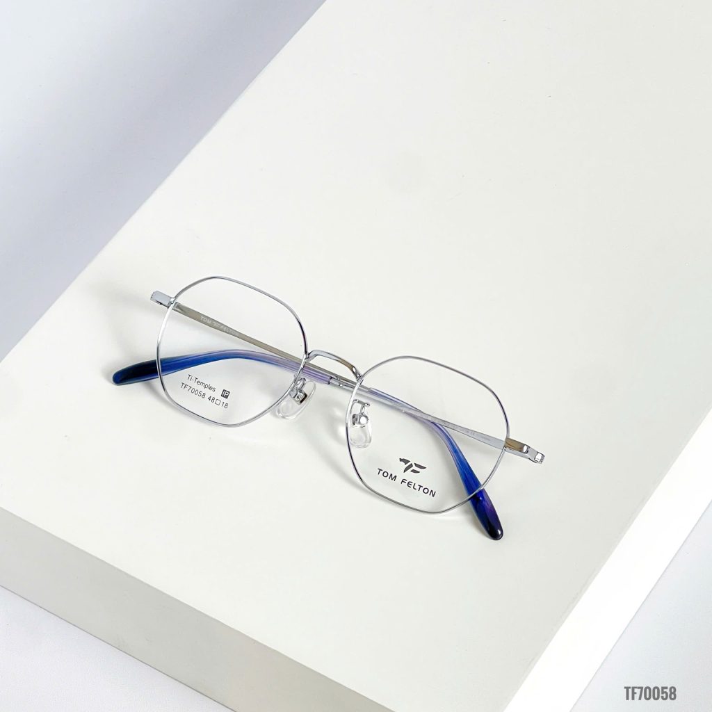 gong-kinh-titanium-tom-felton-tf70058