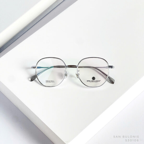 kinh-gong-tron-titanium-san-bulonie-S30106