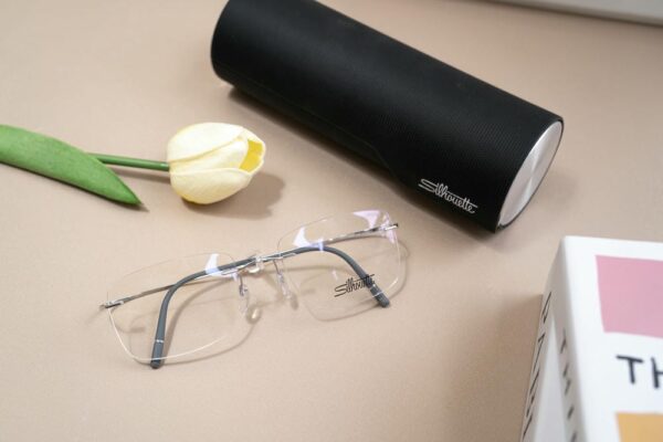 gong-kinh-silhouette-5599-7001 (2)_5454 Kính Không Gọng Silhouette Titan Minimal Art 05599GH