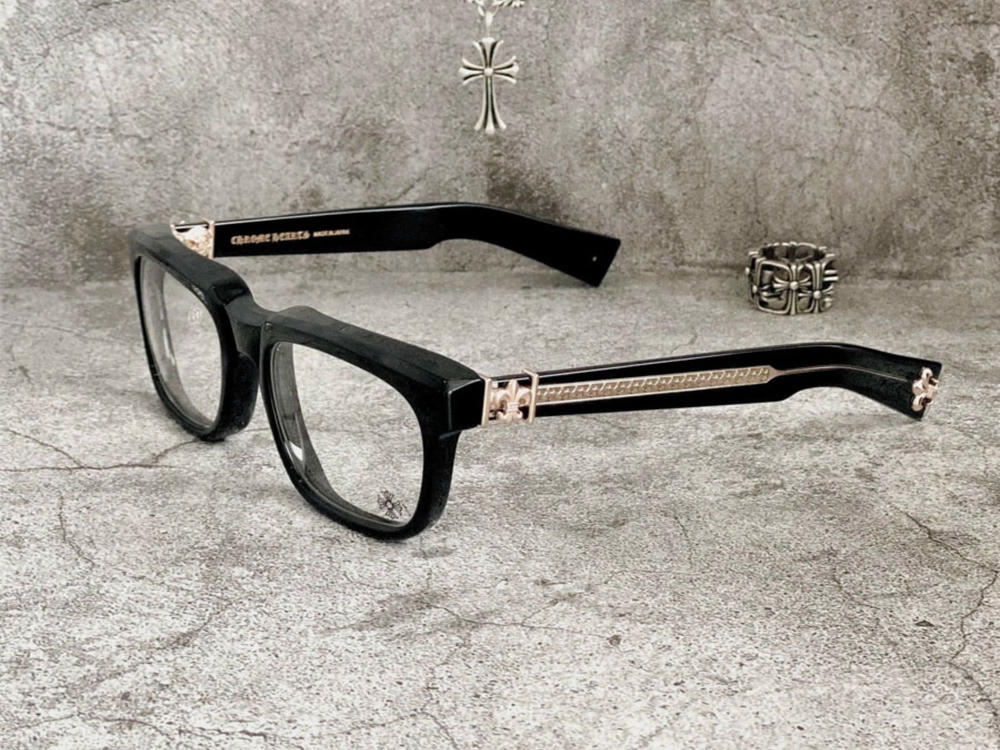 Chrome Hearts See You In Tea – Chạm Nhẹ Cá Tính cùng Sơn Tùng M-TP
