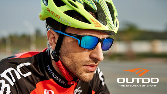 Chọn kính thể thao phù hợp với phong cách chơi Pickleball của bạn