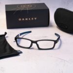 gong kinh the thao oakley 0ox8118