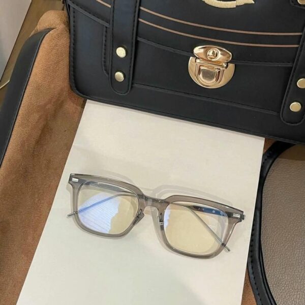 Gm Zin Gọng Kính Vuông - Bản Đẹp Nhất Thị Trường