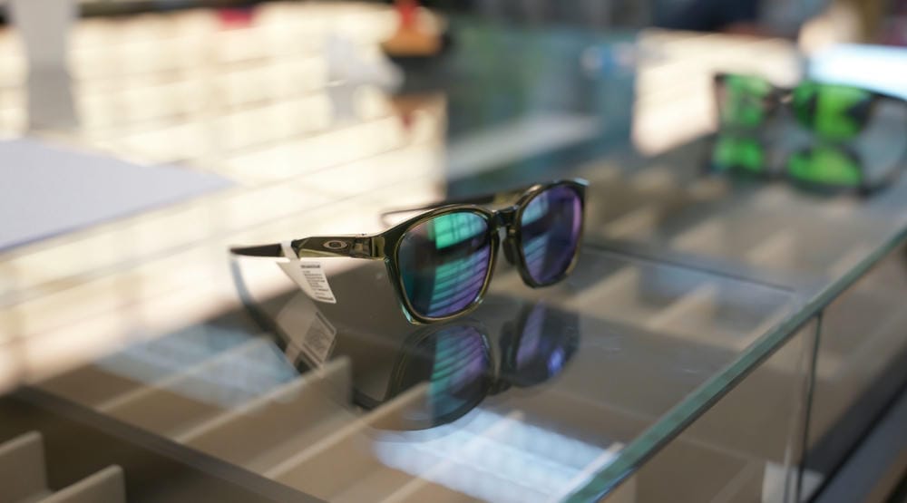 Cùng Hato Eyewear Khám Phá Xu Hướng Kính Mắt Xuân Hè 2026 Tại EssilorLuxottica