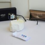 OLive 88888 Kính Không Gọng Mạ Vàng 18K Gỗ Đàn Hương - Chính Hãng