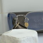 OLive 88888 Kính Không Gọng Mạ Vàng 18K Gỗ Đàn Hương - Chính Hãng