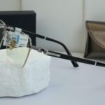 OLive 88888 Kính Không Gọng Mạ Vàng 18K Gỗ Đàn Hương - Chính Hãng