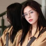 OLive 88888 Kính Không Gọng Mạ Vàng 18K Gỗ Đàn Hương – Chính Hãng