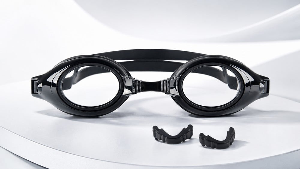 Kính bơi cận viễn loạn tại Hato Eyewear