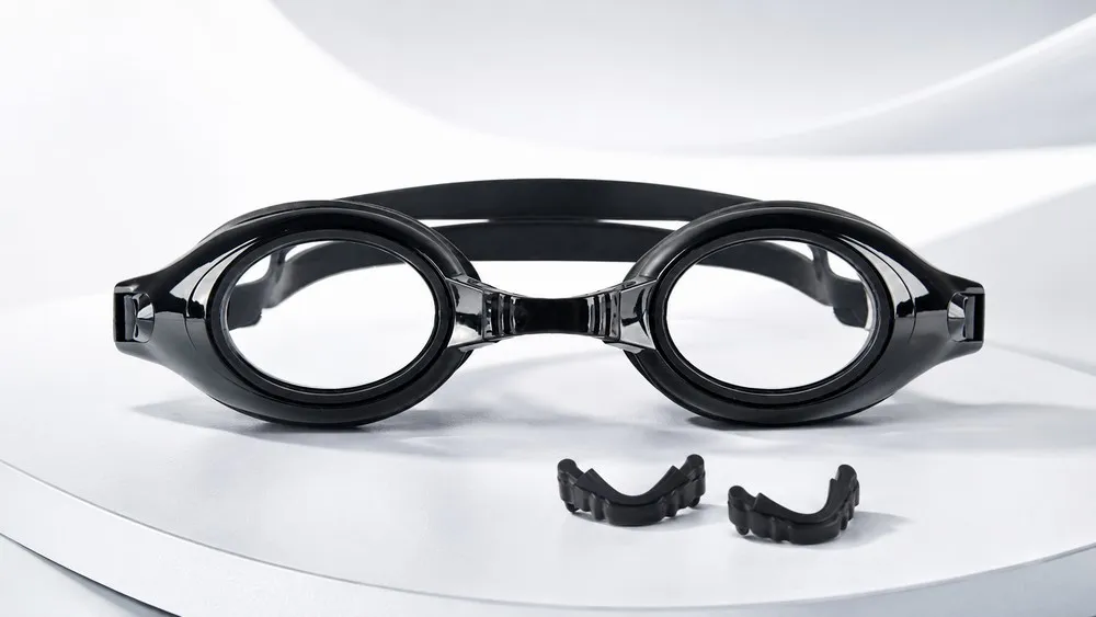 Kính bơi cận viễn loạn tại Hato Eyewear