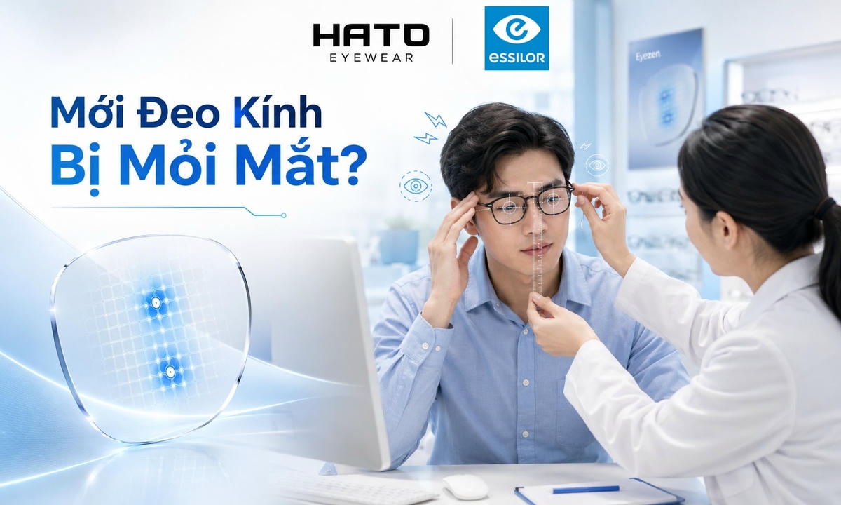 Người mới đeo kính bị mỏi mắt khi làm việc trước máy tính và được chuyên viên khúc xạ kiểm tra lại độ kính, tâm kính tại HATO Eyewear.