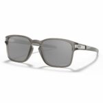Oakely Latch Squared A 0OO9358 Kính Mát - Tem Chính Hãng Luxottica