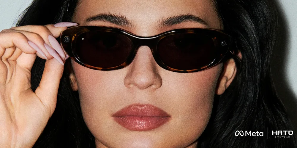 Meta Glasses Lộ Diện: Từ Bỏ Thương Hiệu Lớn, Tự Tin Với Chiến Lược Hoạt Động Độc Lập