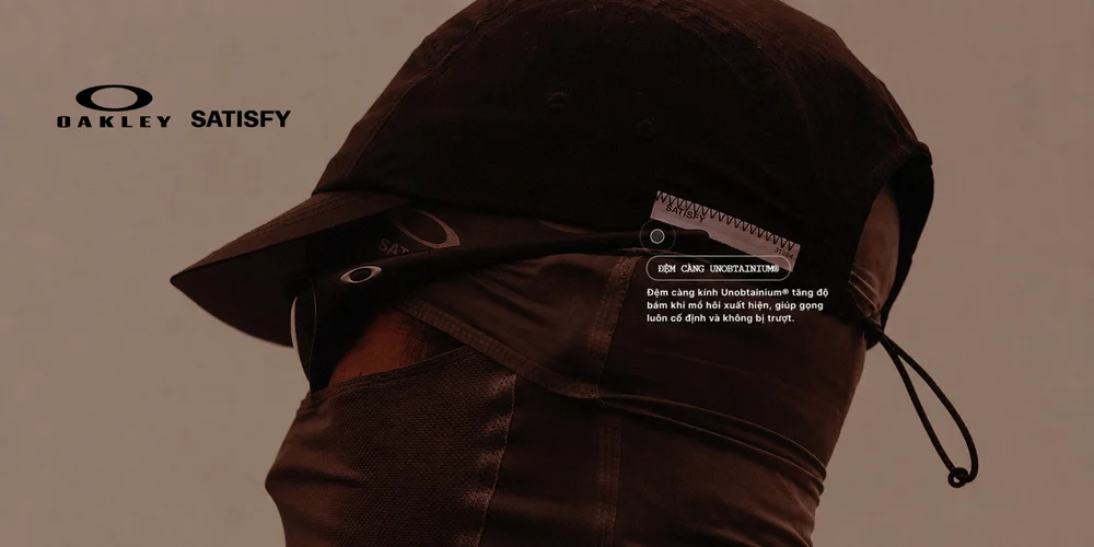 Bản Lĩnh Dẫn Đầu Cùng Huyền Thoại 1999: SATISFY OAKLEY Straight Jacket™ 99