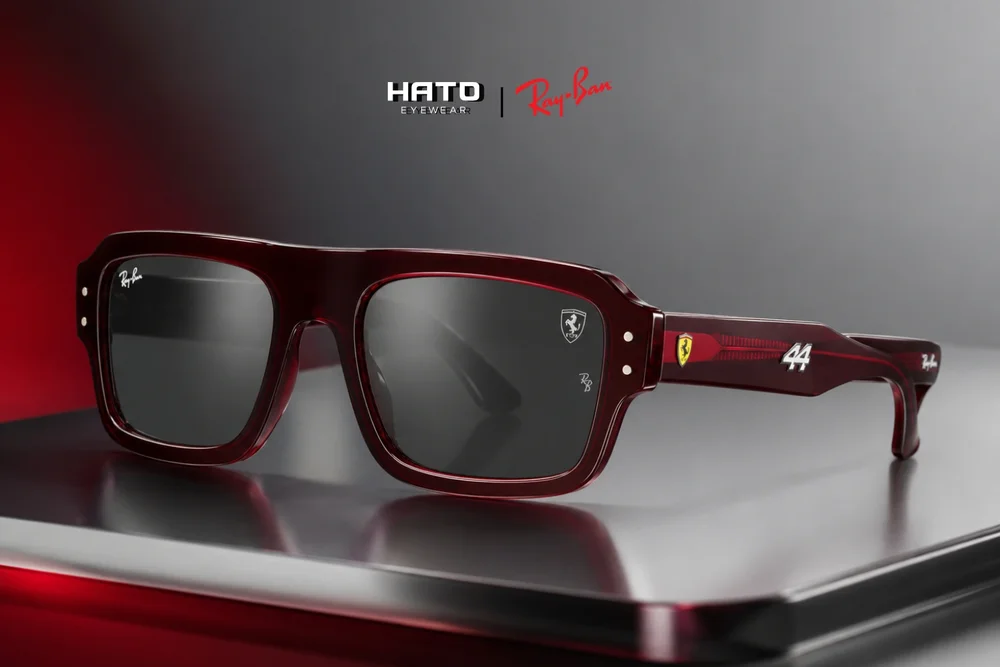 Ray-Ban RB4454M Lewis Hamilton Scuderia Ferrari 2026 gọng đỏ tròng Dark Grey