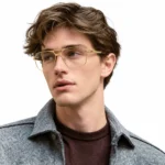 Mẫu nam đeo Ray-Ban 0RX3793V Bill Max góc nghiêng