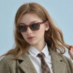 Ray-Ban 0RX5534F Brunel nữ đeo kính Havana